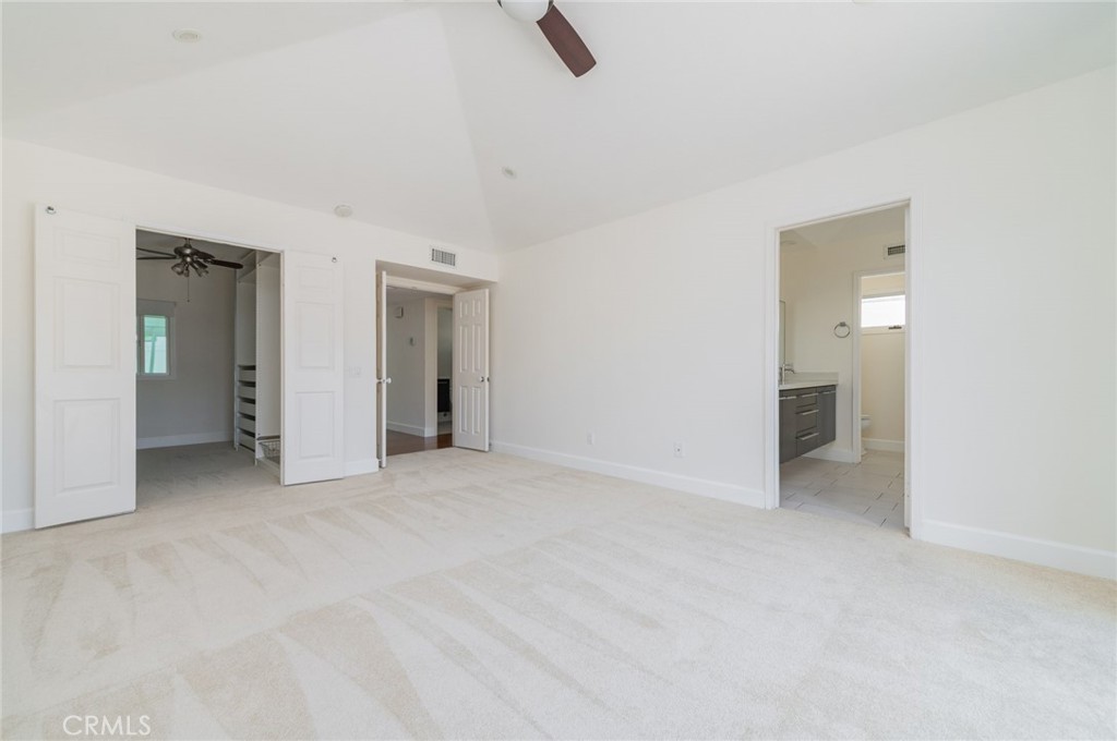 MLS #OC25267474 image #22