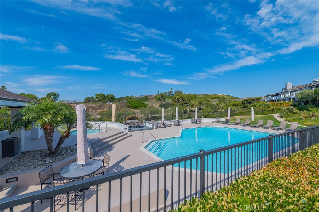 MLS #OC25267474 image #37