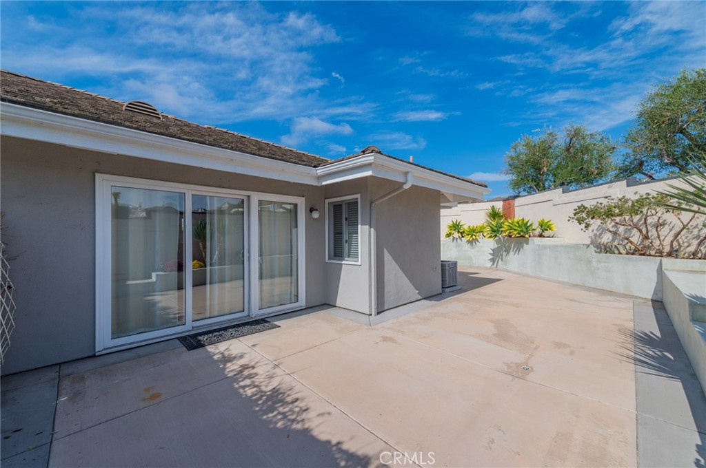 MLS #OC25267474 image #4