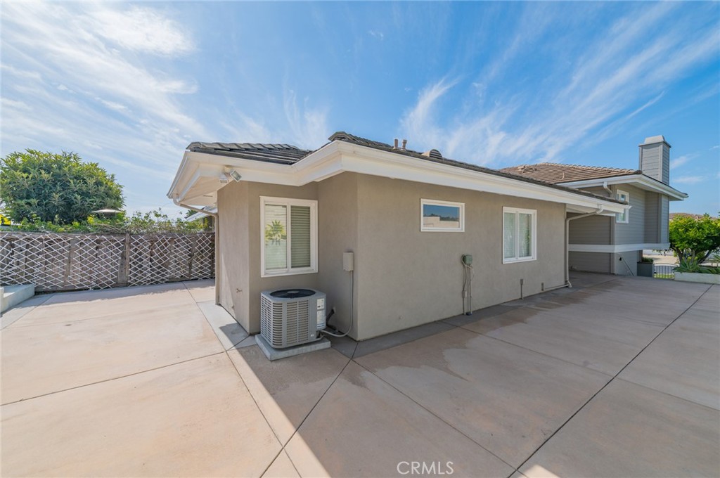 MLS #OC25267474 image #6