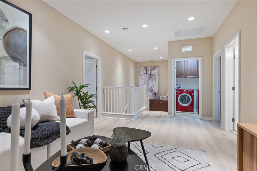 MLS #OC25267484 image #21