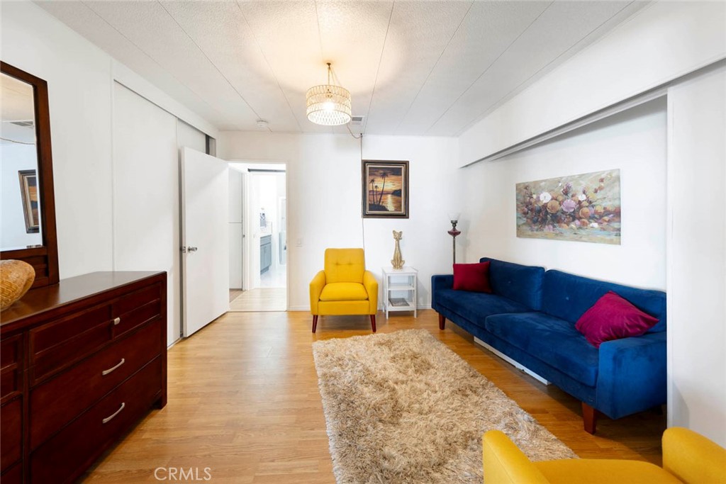 MLS #OC25267489 image #18