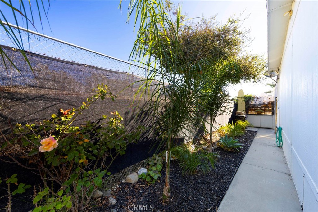 MLS #OC25267489 image #25