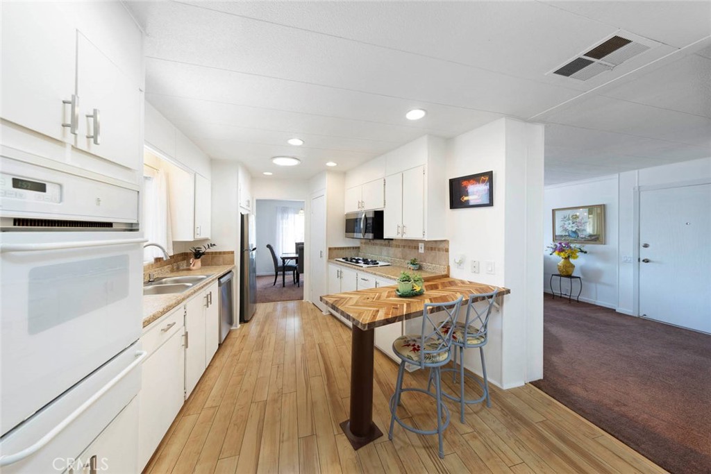 MLS #OC25267489 image #4