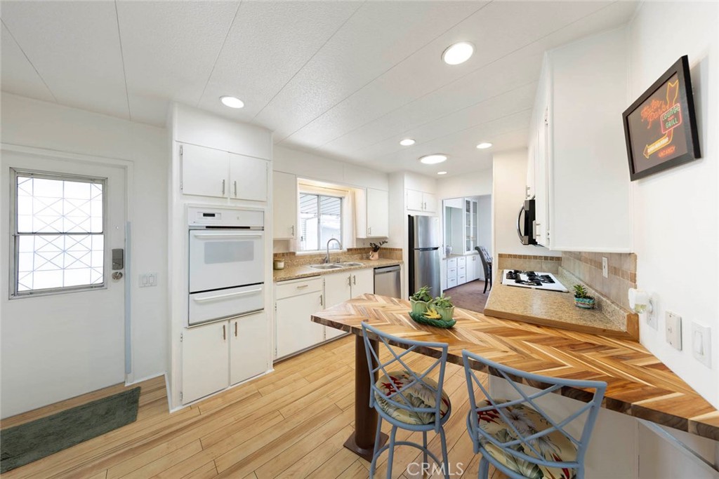 MLS #OC25267489 image #6