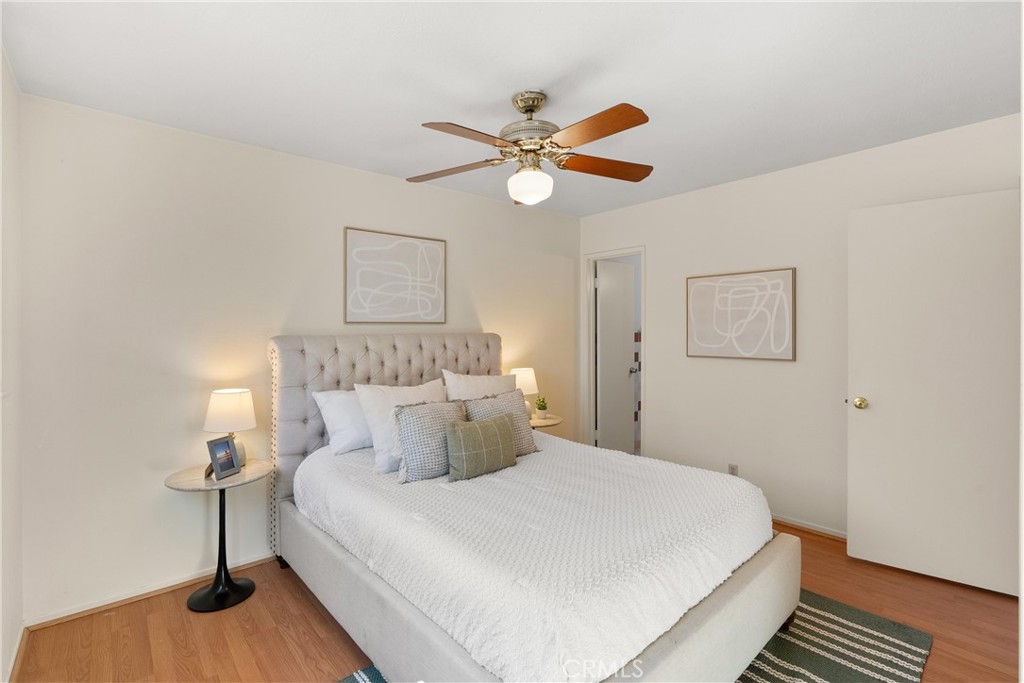 MLS #OC25267493 image #19