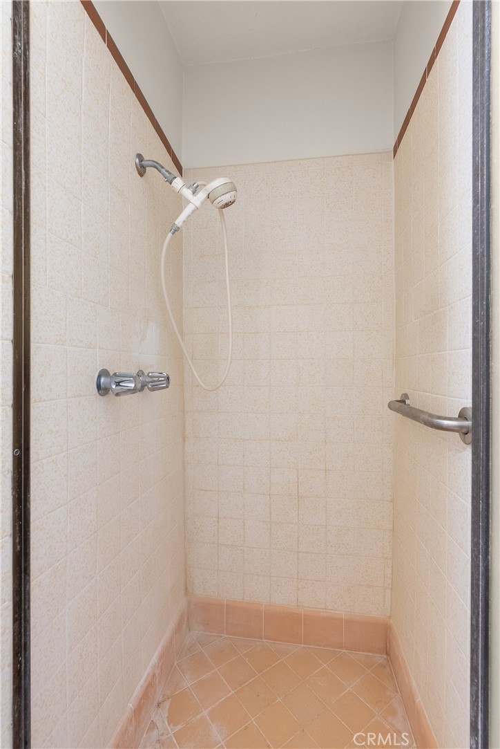 MLS #OC25267493 image #22