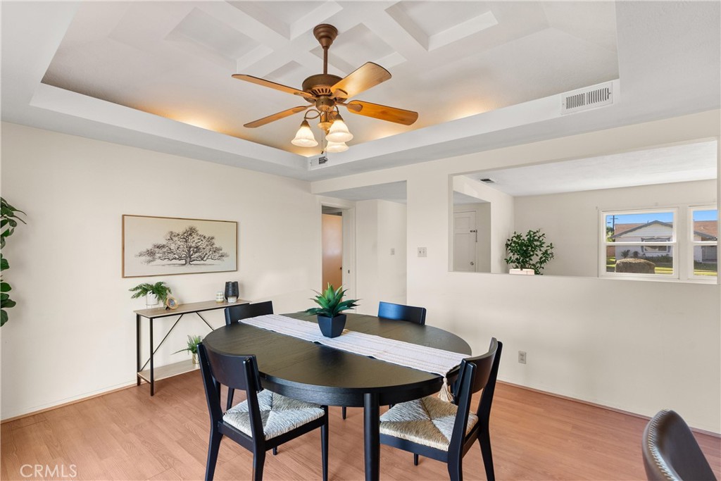 MLS #OC25267493 image #7