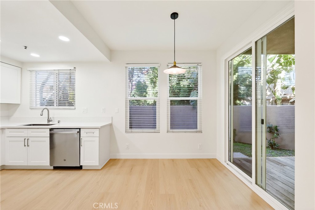 MLS #OC25267496 image #3