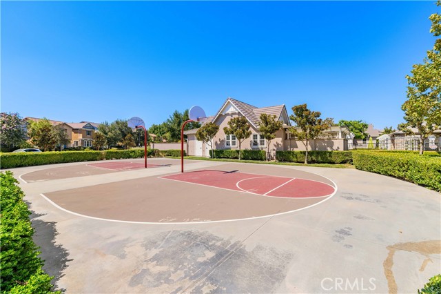 MLS #OC25267507 image #40