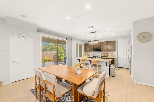 MLS #OC25267507 image #6