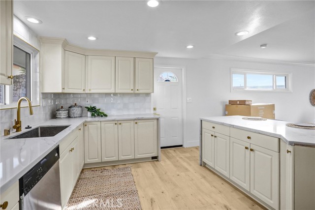 MLS #OC25267622 image #6