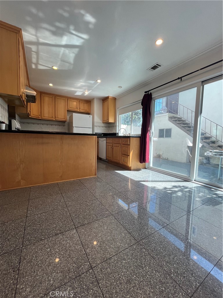 MLS #OC25267634 image #10