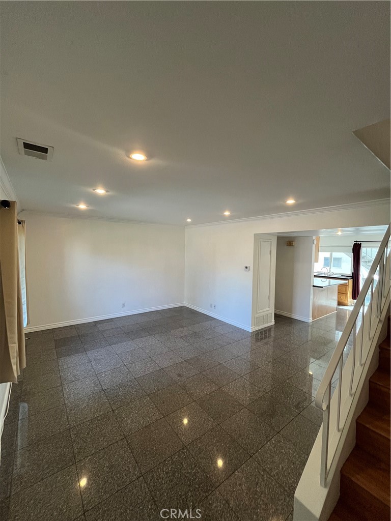 MLS #OC25267634 image #5