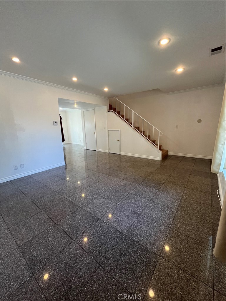 MLS #OC25267634 image #6