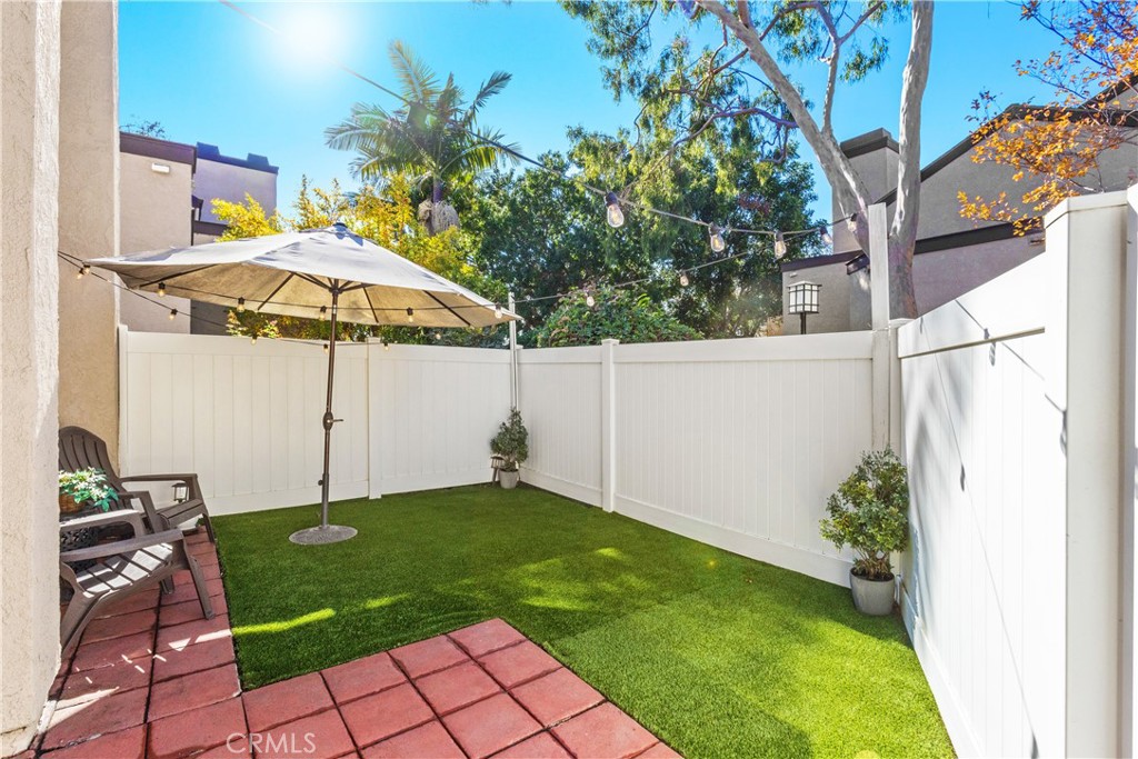 MLS #OC25267640 image #16