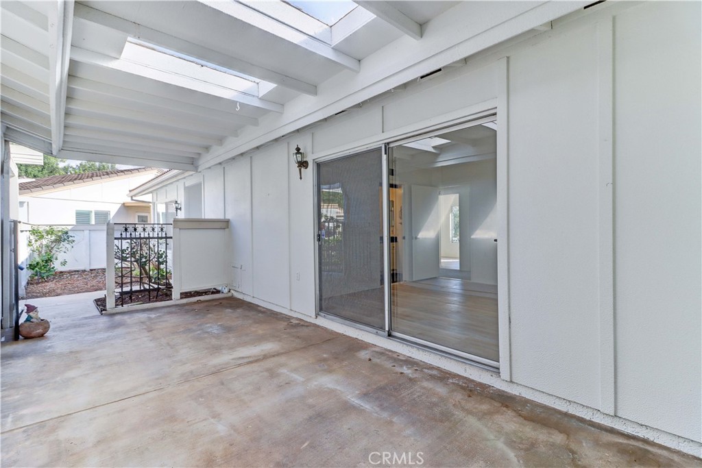 MLS #OC25267667 image #11