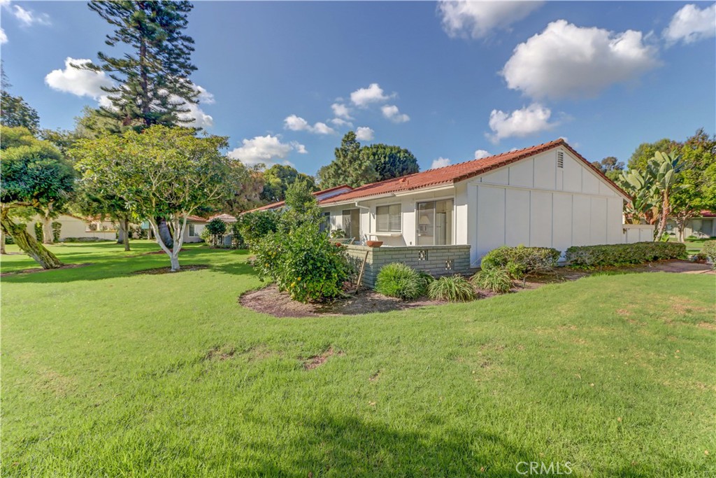 MLS #OC25267667 image #50