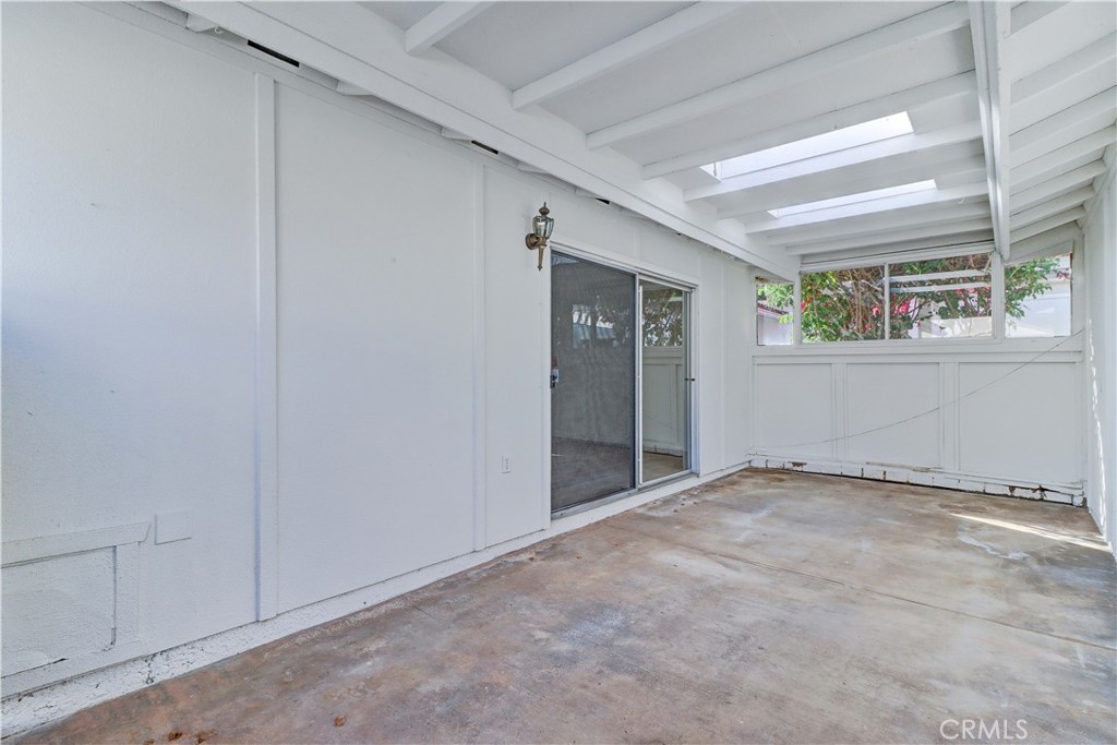 MLS #OC25267667 image #8