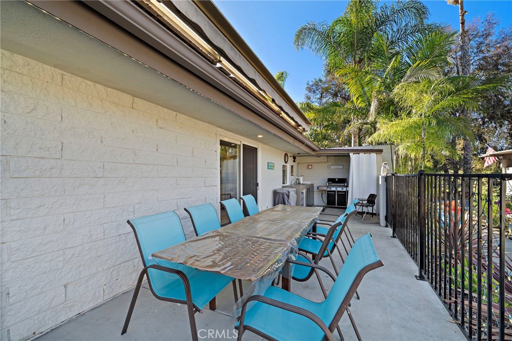 MLS #OC25267697 image #22