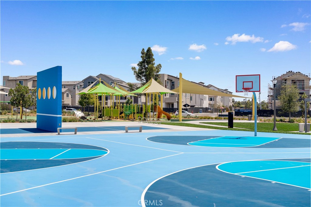 MLS #OC25267709 image #30