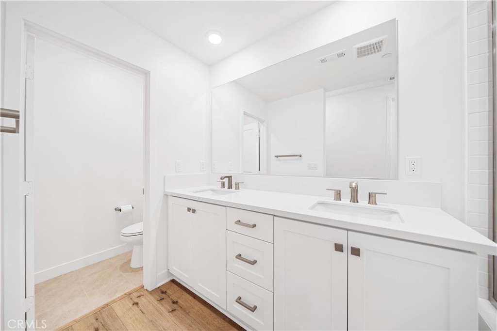 MLS #OC25267709 image #8