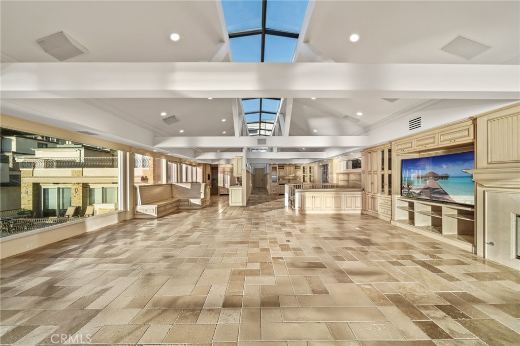 MLS #OC25267728 image #14