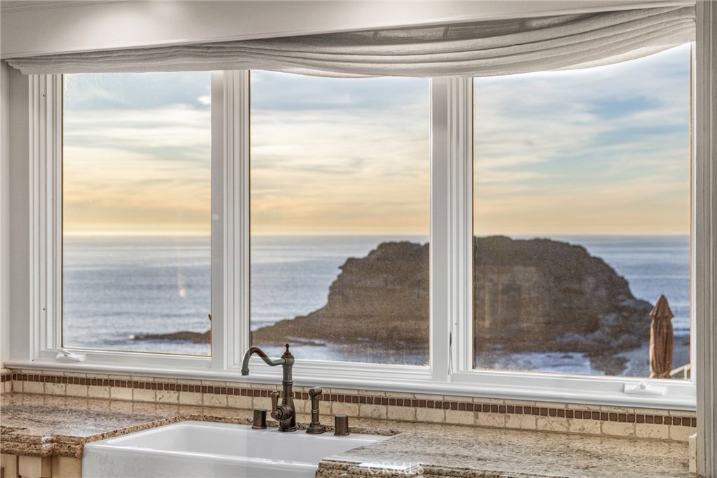 MLS #OC25267728 image #19