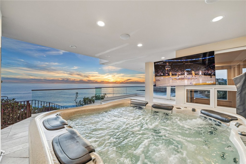 MLS #OC25267728 image #2