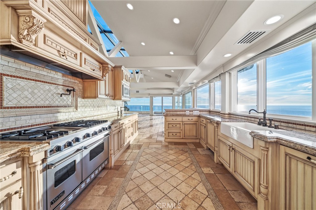 MLS #OC25267728 image #20