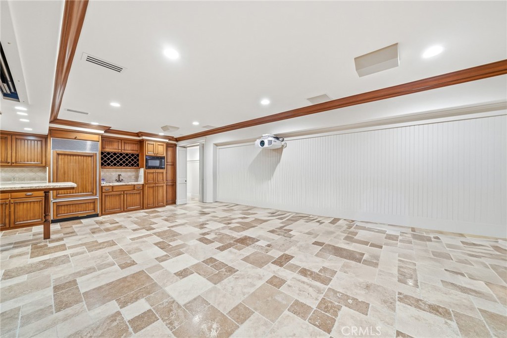 MLS #OC25267728 image #33