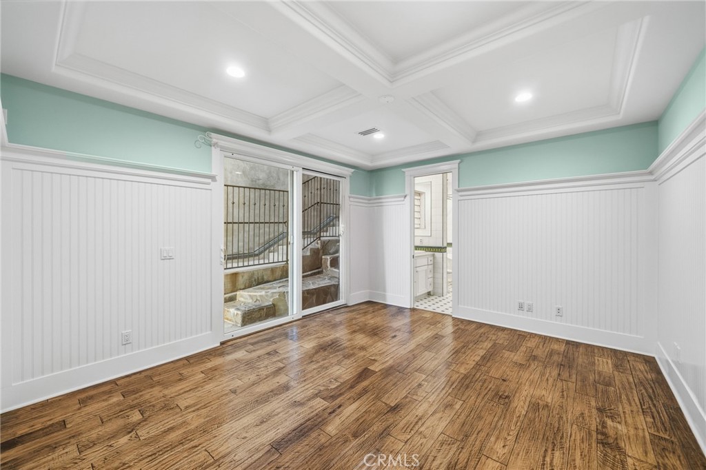 MLS #OC25267728 image #37