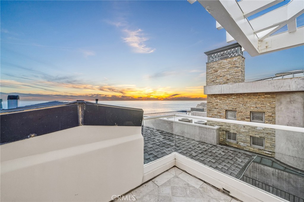 MLS #OC25267728 image #43