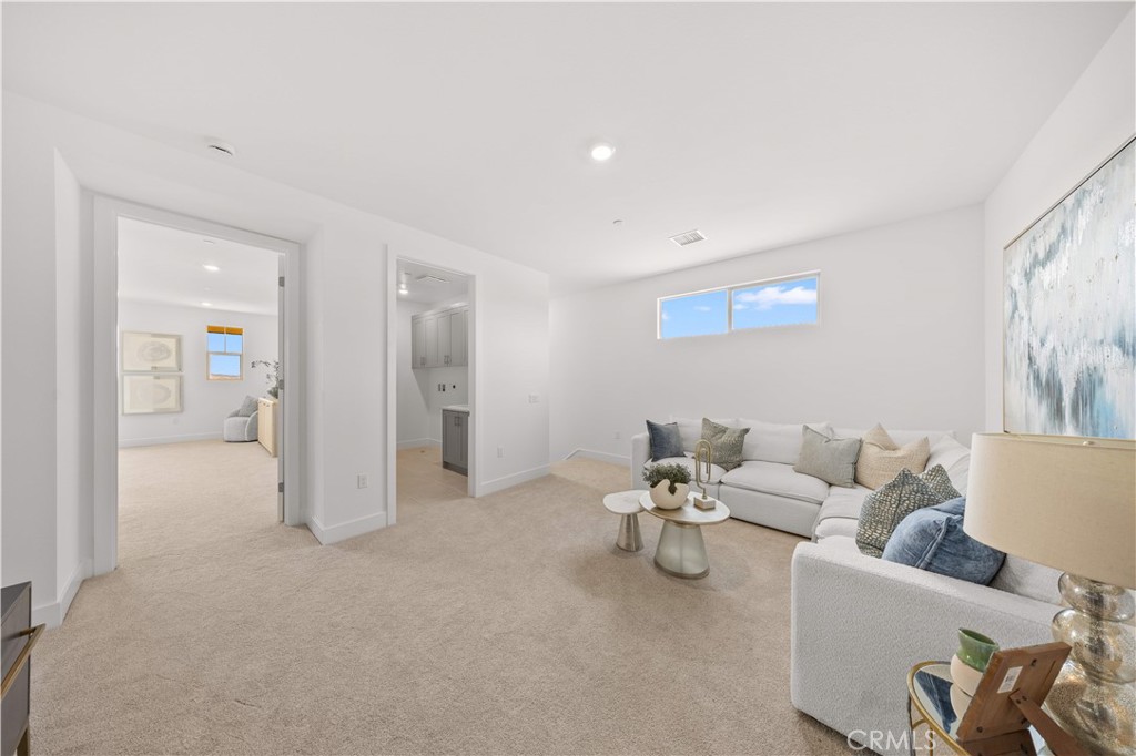 MLS #OC25267729 image #34