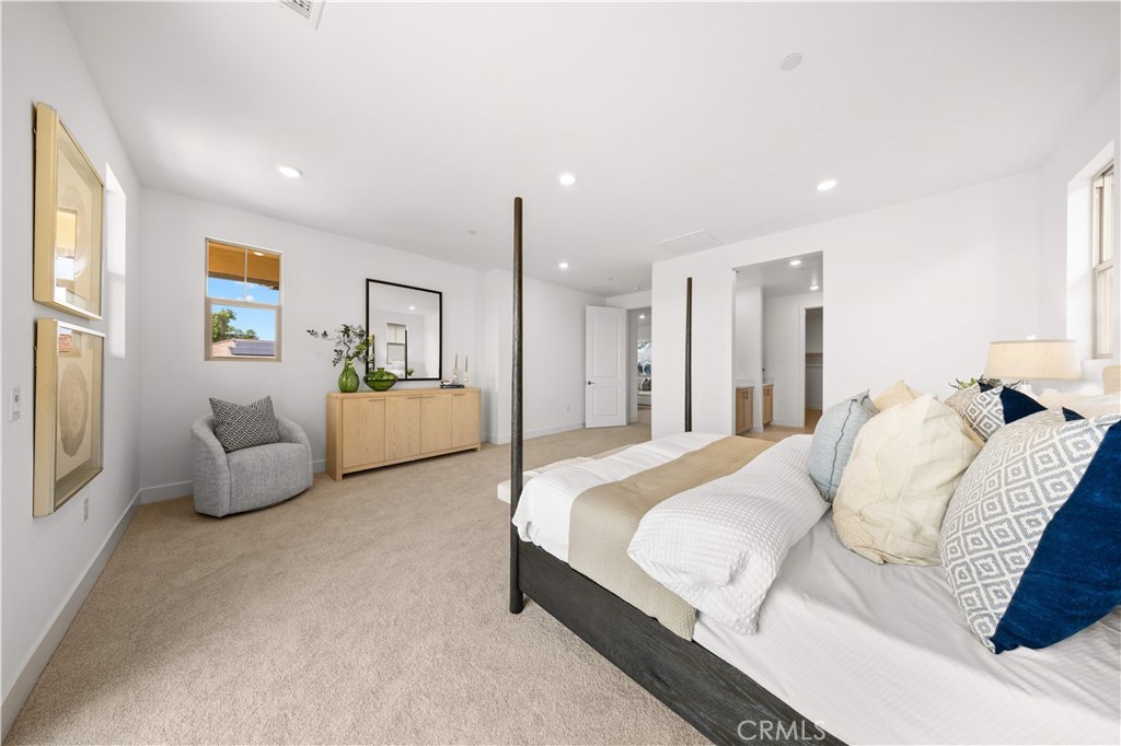 MLS #OC25267729 image #38