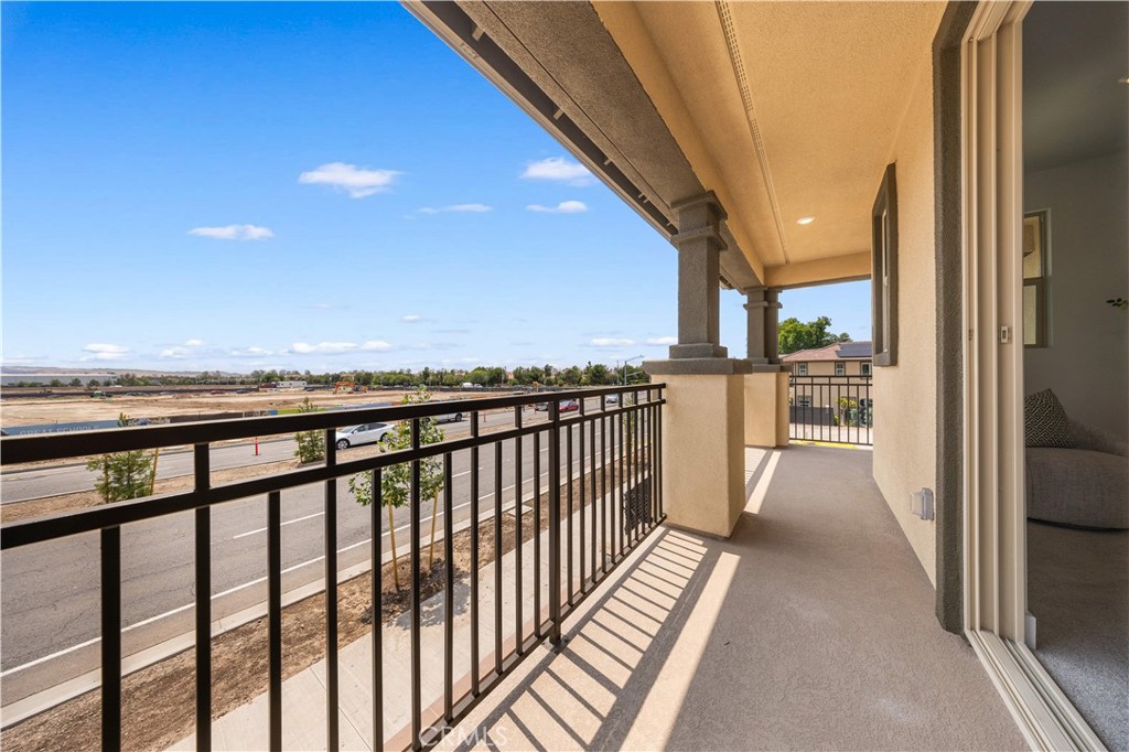 MLS #OC25267729 image #45