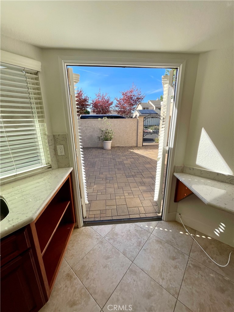 MLS #OC25267737 image #14