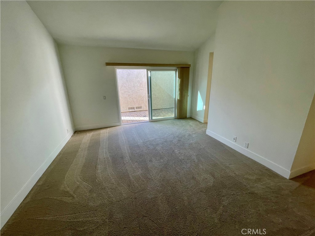 MLS #OC25267737 image #33