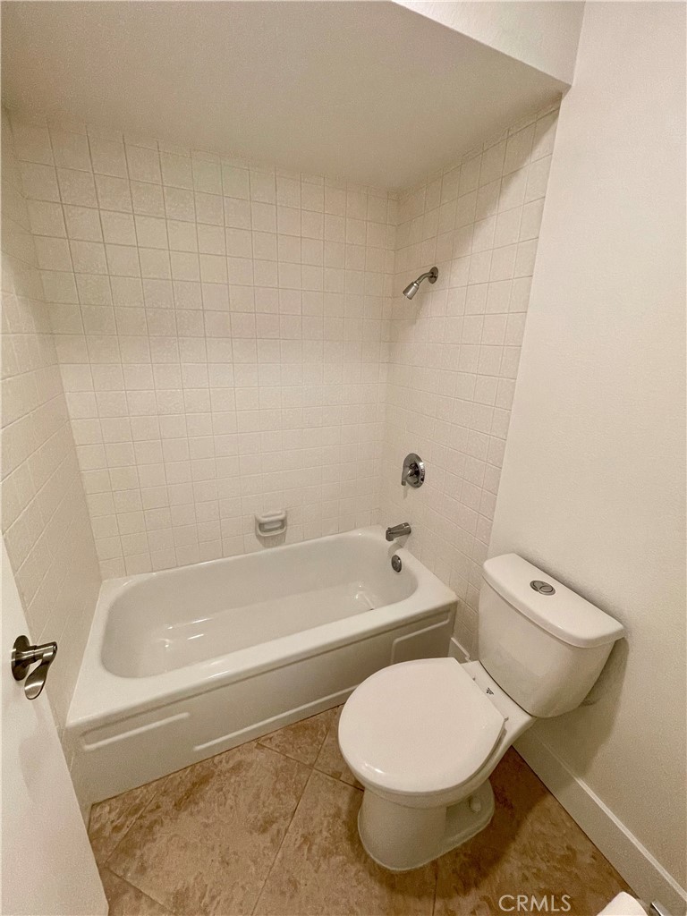 MLS #OC25267737 image #34