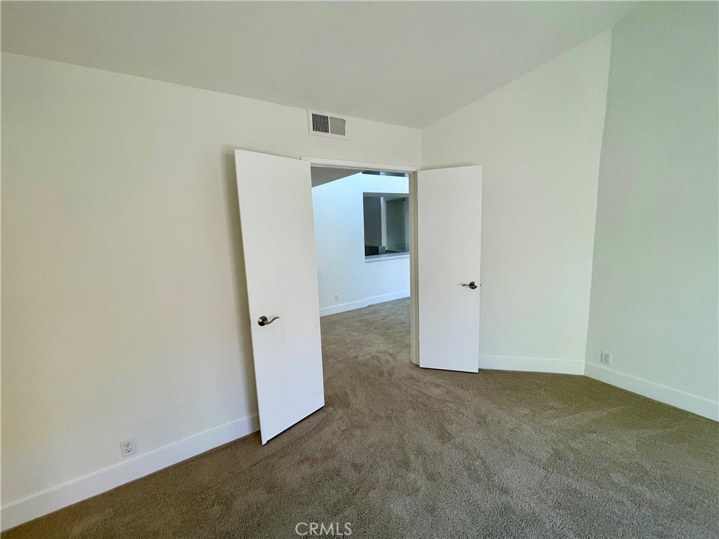 MLS #OC25267737 image #39