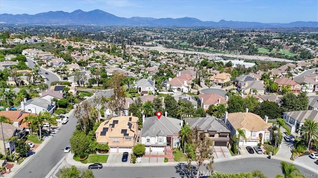 MLS #OC25267846 image #4