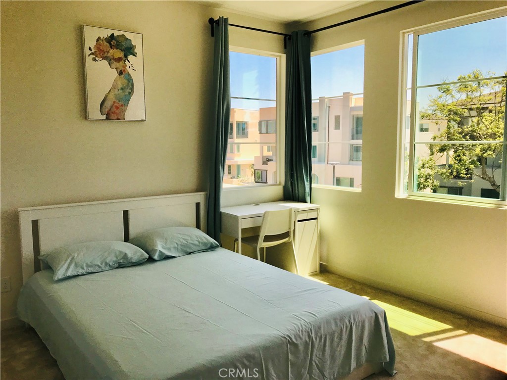 MLS #OC25267847 image #5