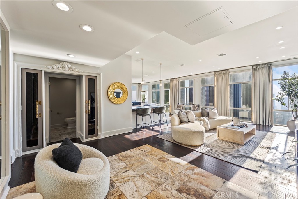 MLS #OC25267849 image #2