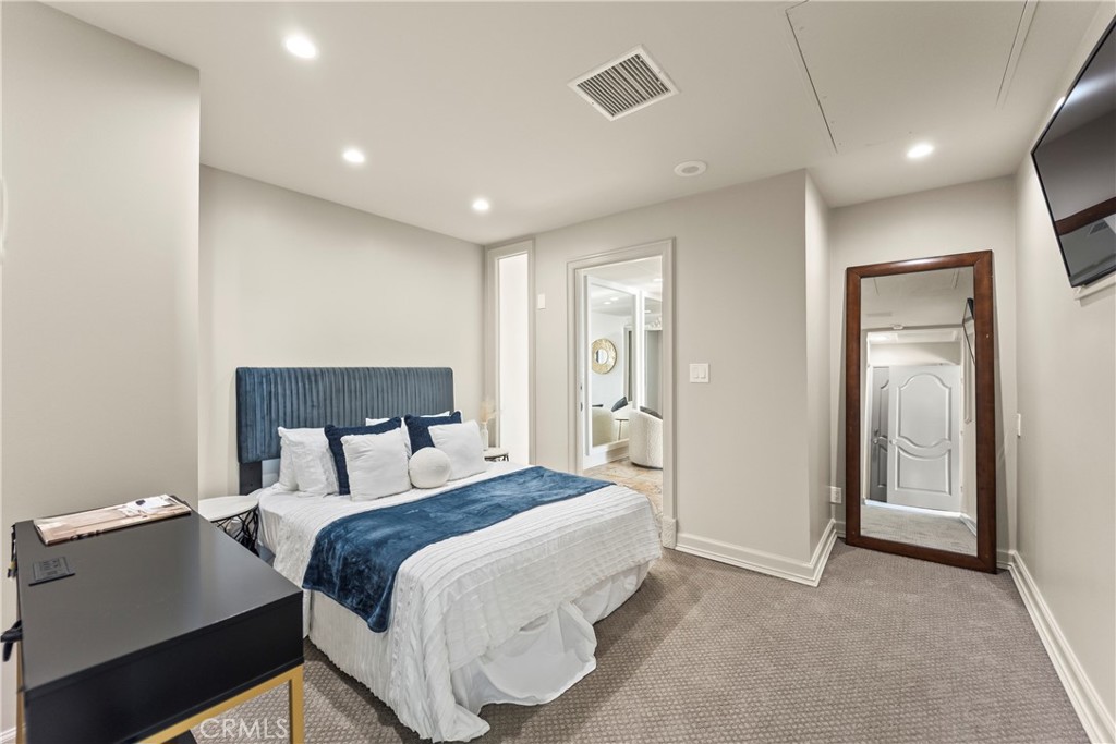 MLS #OC25267849 image #20