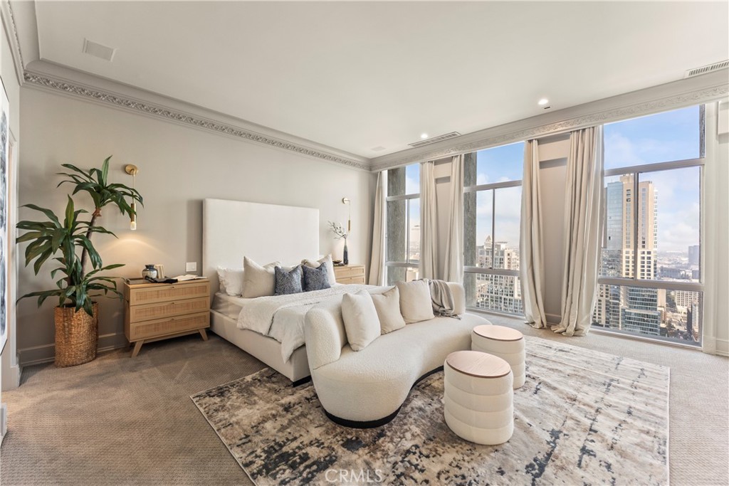 MLS #OC25267849 image #30