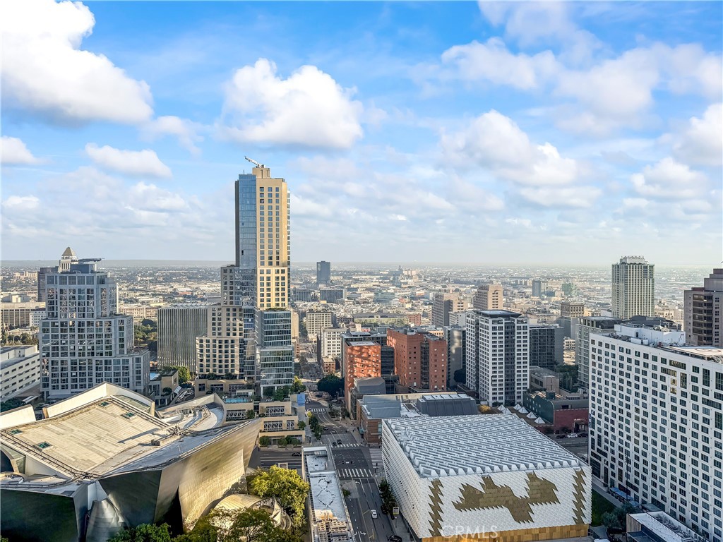 MLS #OC25267849 image #39