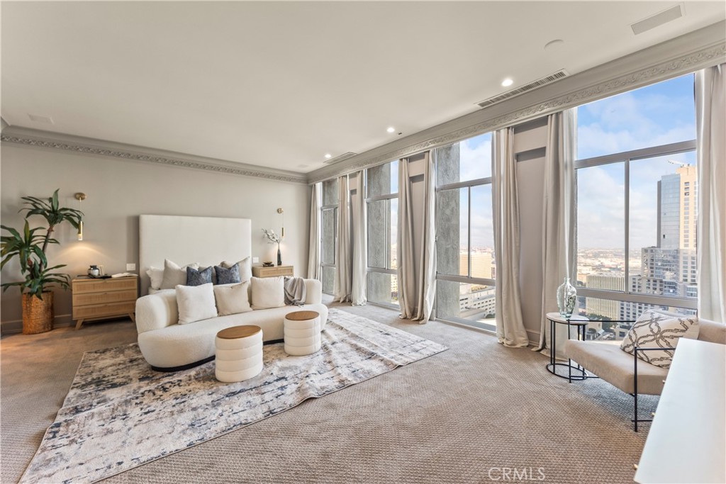 MLS #OC25267849 image #9