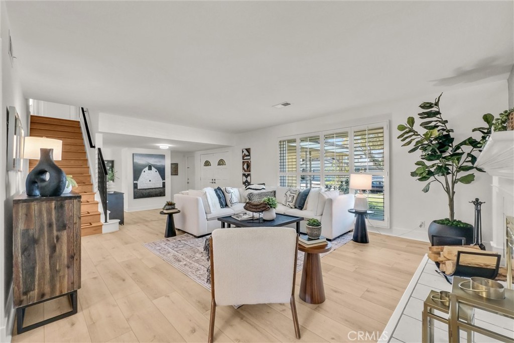 MLS #OC25267862 image #3