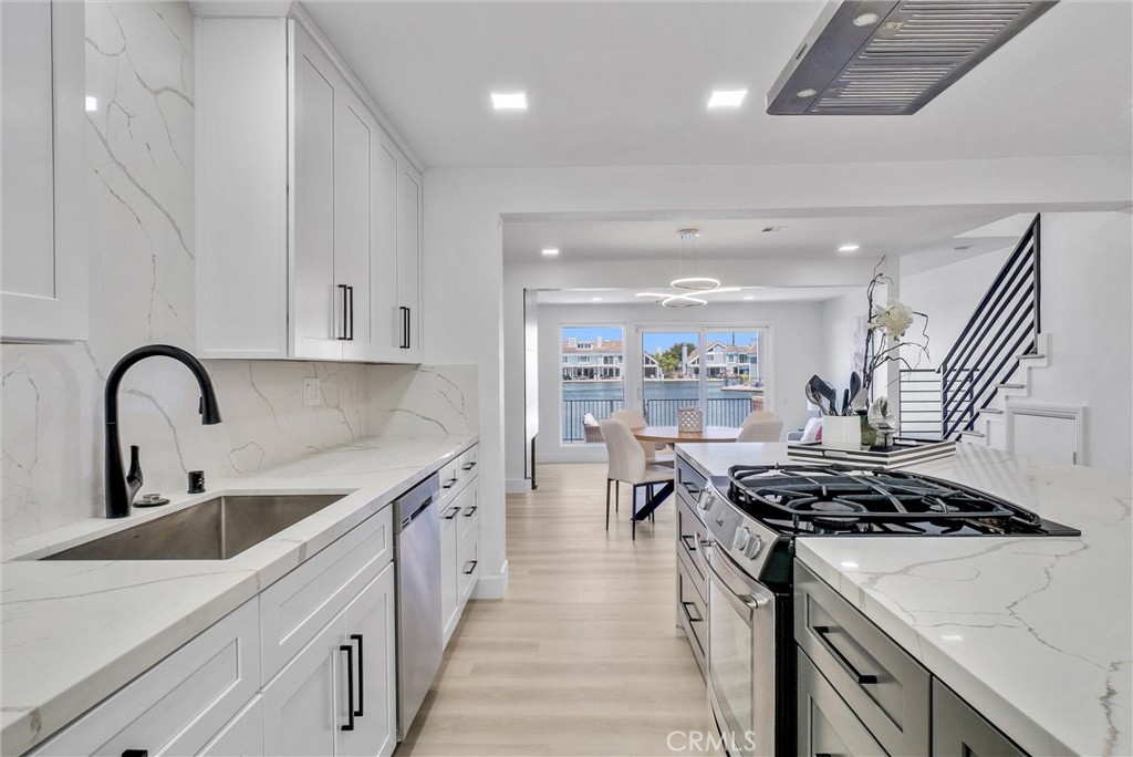 MLS #OC25267868 image #13