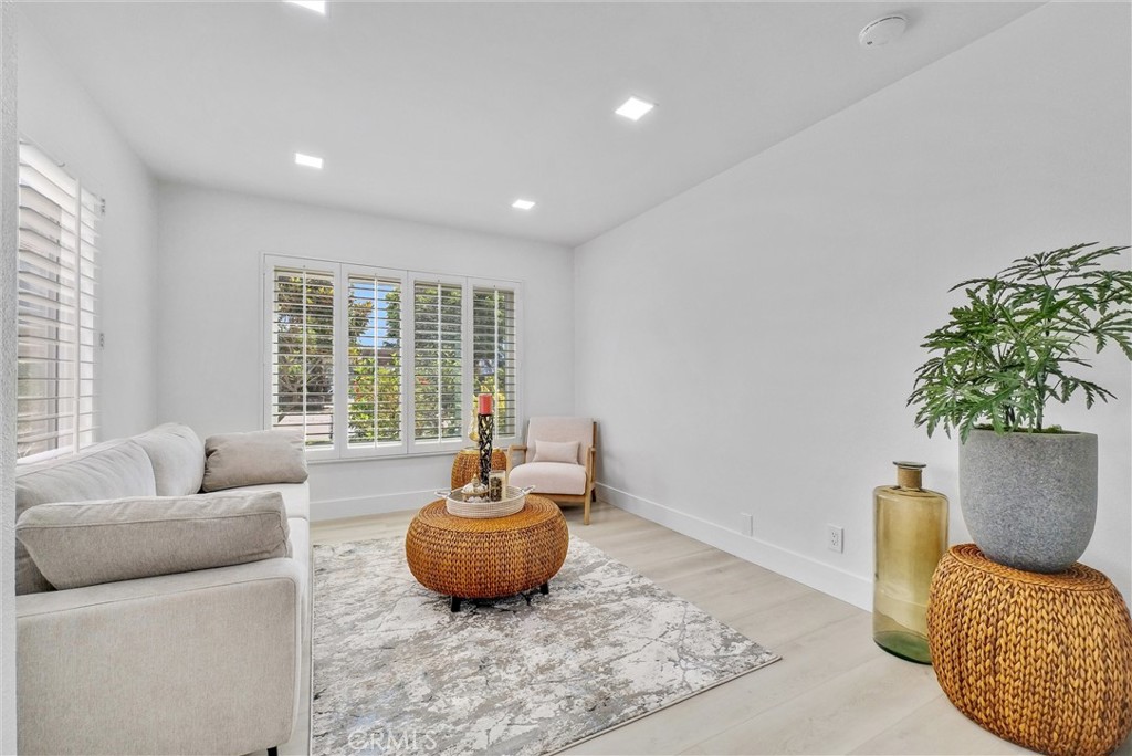 MLS #OC25267868 image #26